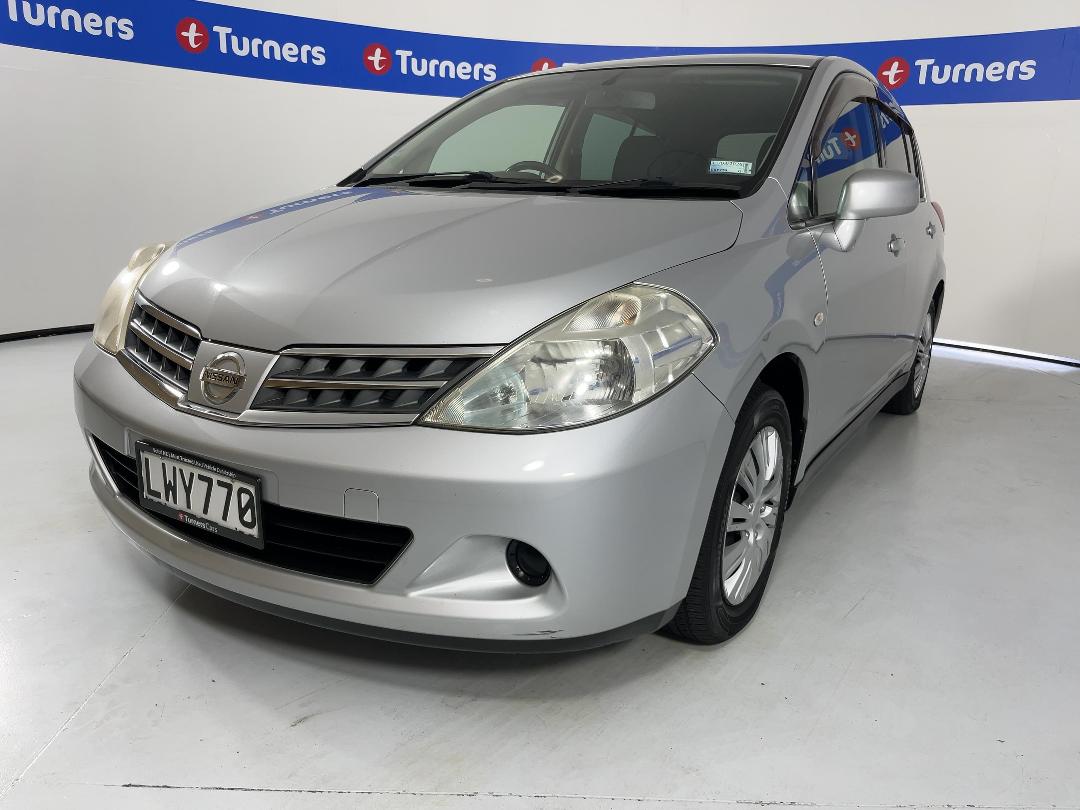 Photo '4' of Nissan Tiida