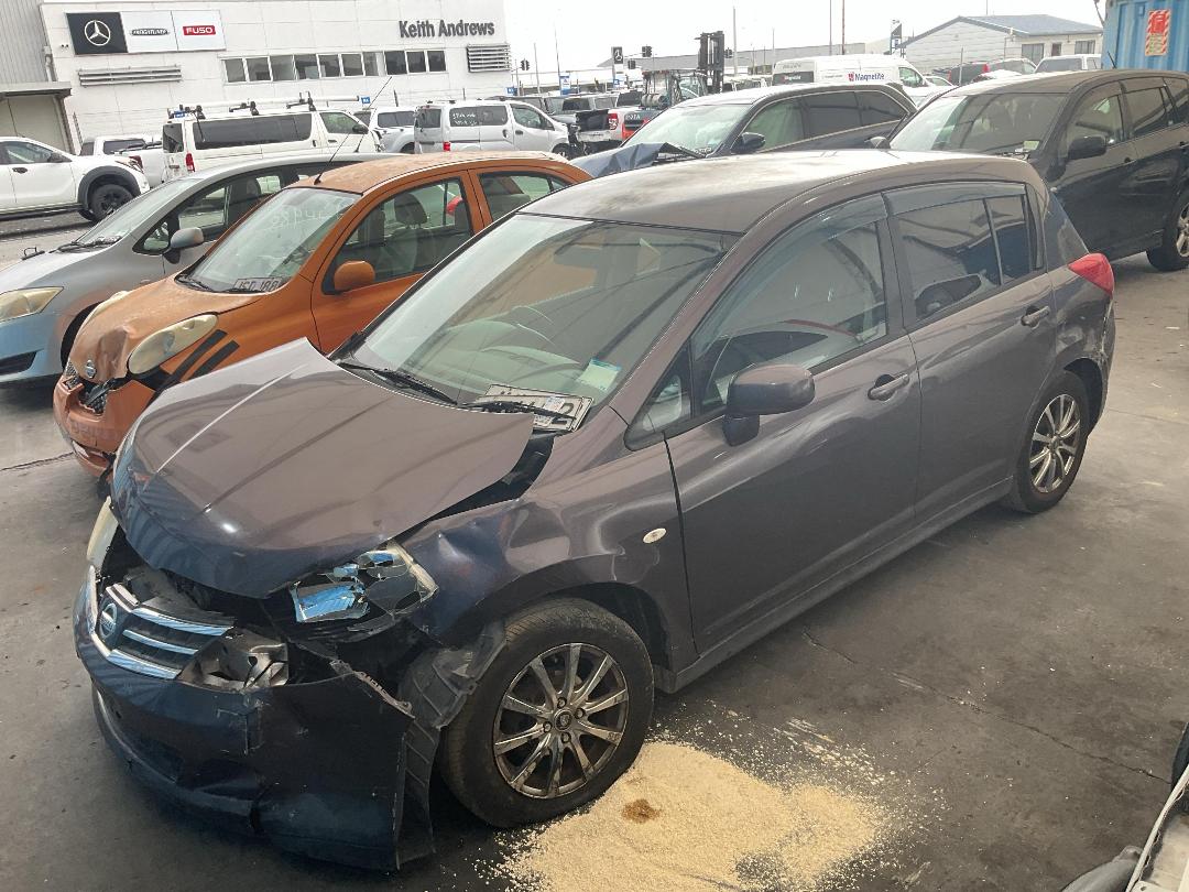 Photo '6' of Nissan Tiida