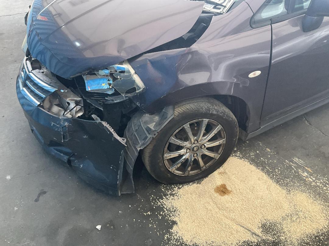 Photo '7' of Nissan Tiida