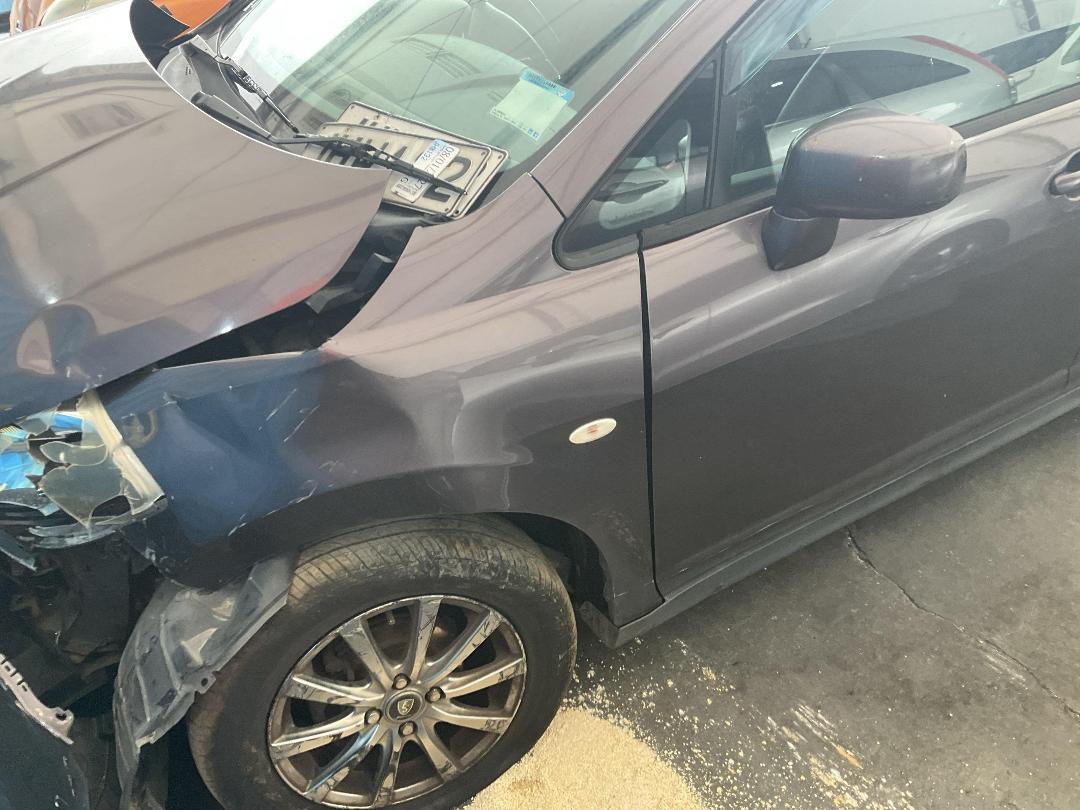 Photo '10' of Nissan Tiida