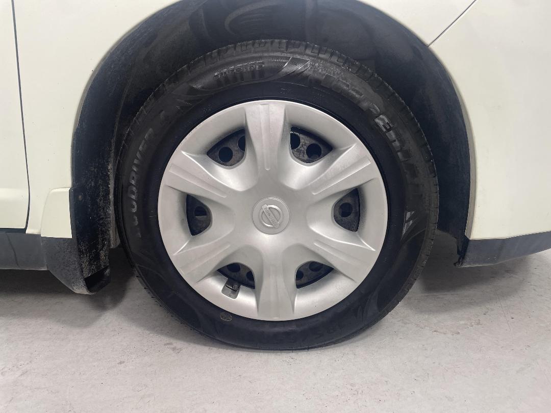 Photo '9' of Nissan Tiida