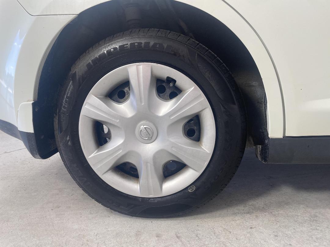 Photo '12' of Nissan Tiida