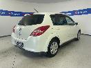 Thumbnail '7' of Nissan Tiida
