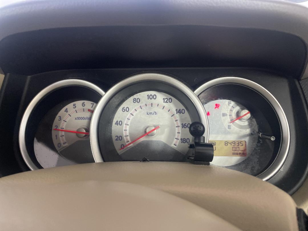 Photo '21' of Nissan Tiida