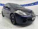 Thumbnail '1' of Nissan Tiida