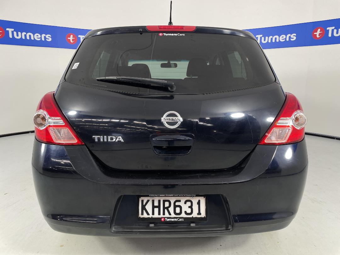 Photo '6' of Nissan Tiida