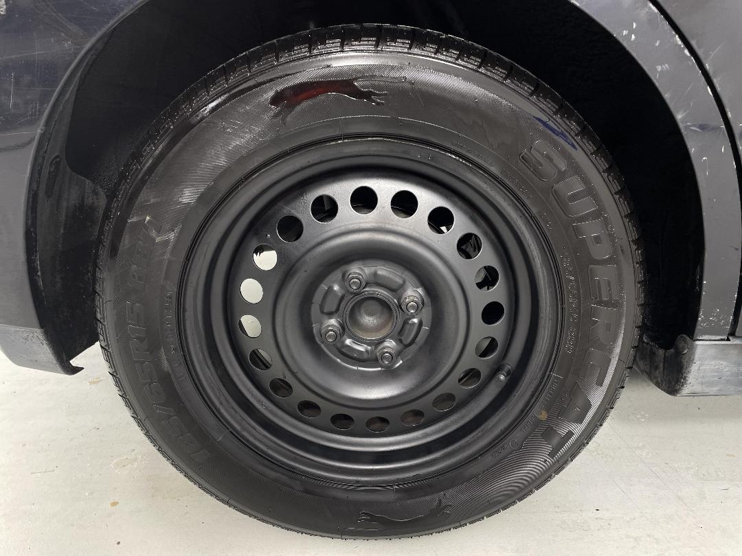 Photo '12' of Nissan Tiida