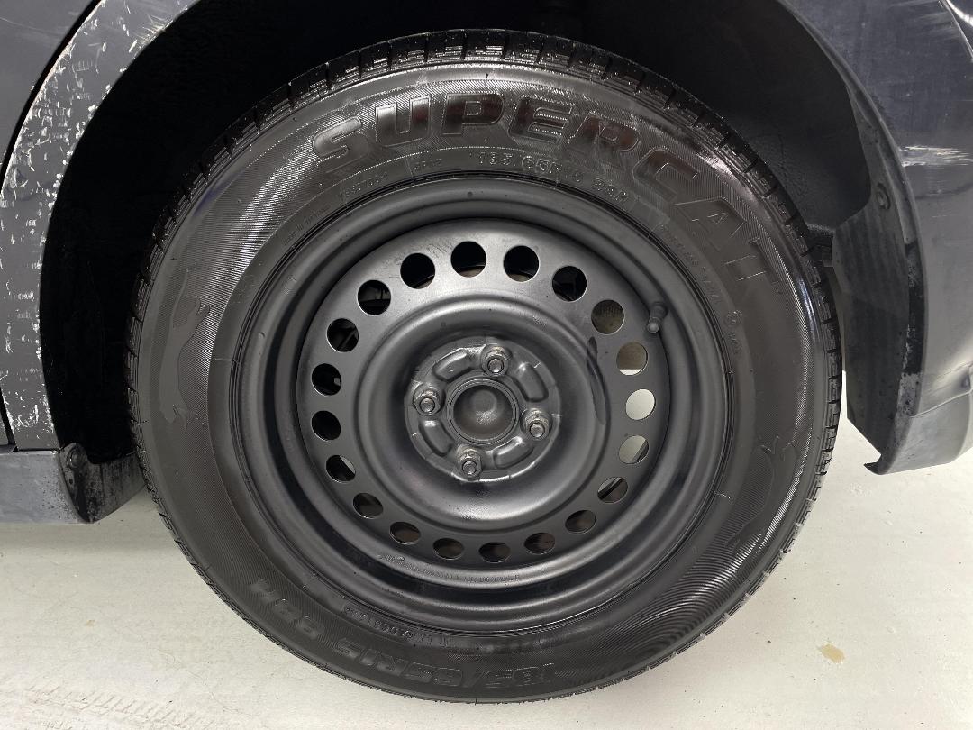 Photo '11' of Nissan Tiida