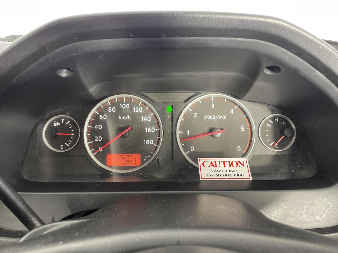 Photo '21' of Nissan Urvan Photo '21' of Nissan Urvan