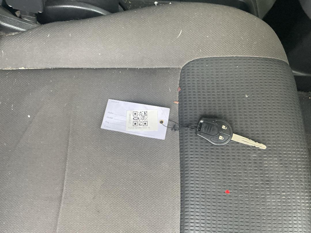 Photo '17' of Nissan Vanette NV200 Photo '17' of Nissan Vanette NV200