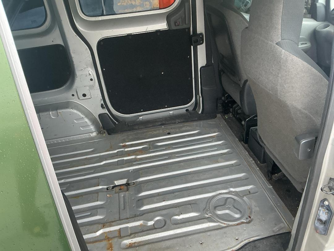 Photo '19' of Nissan Vanette NV200 Photo '19' of Nissan Vanette NV200