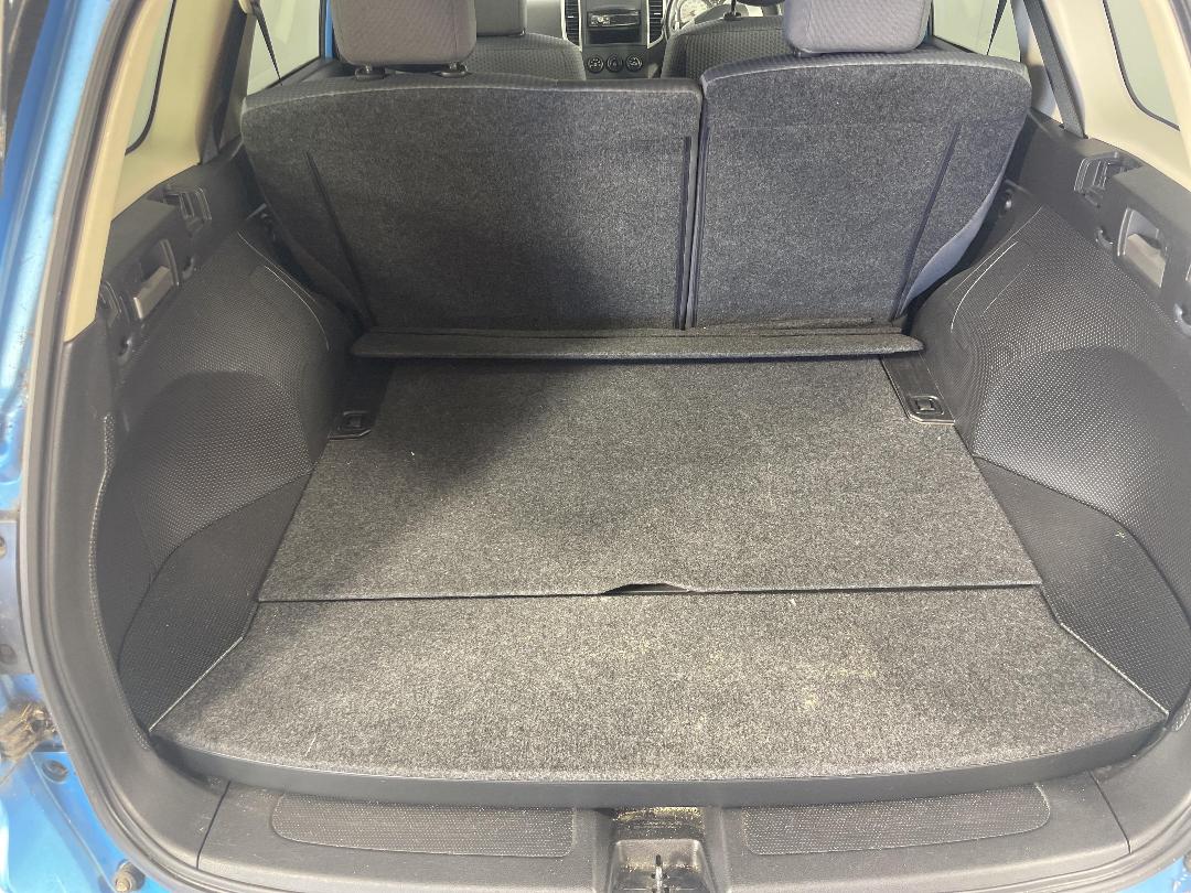 Photo '14' of Nissan Wingroad