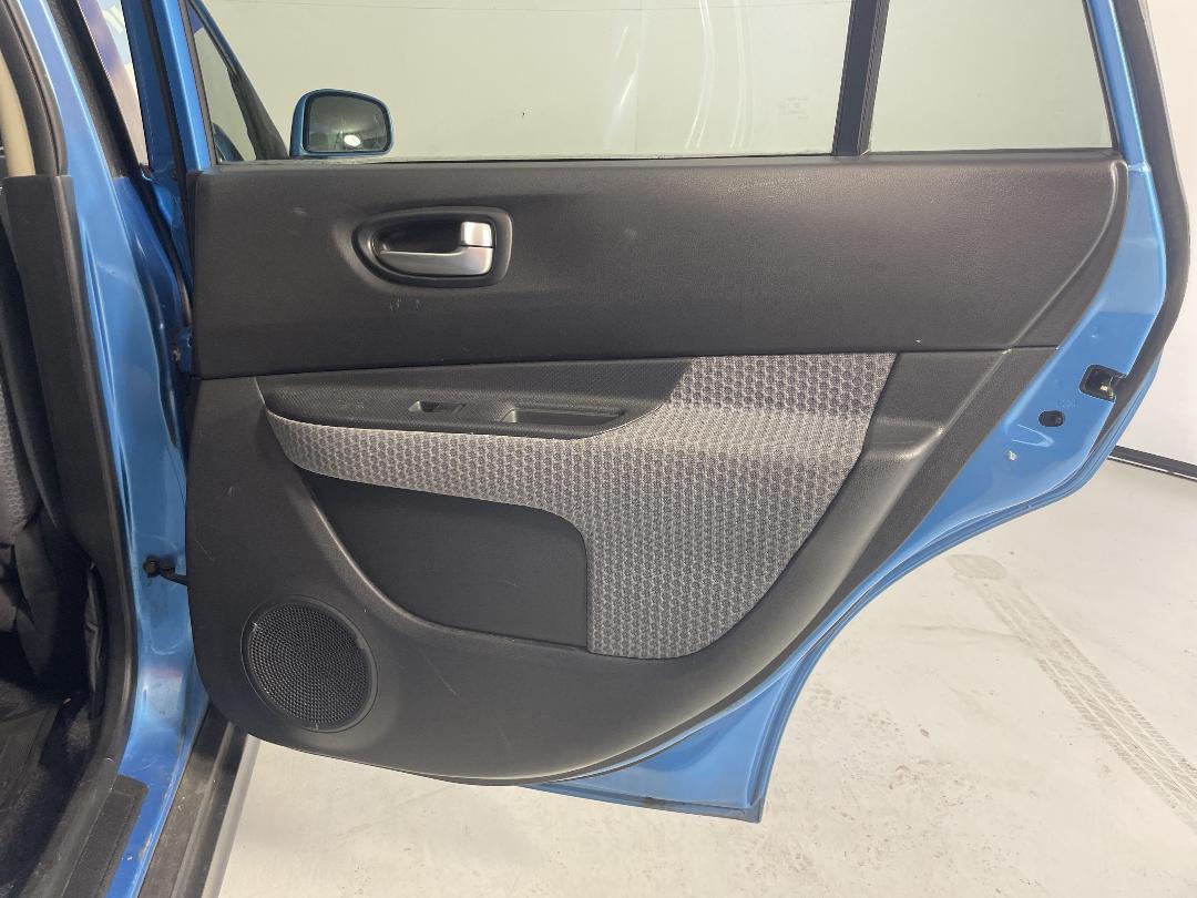 Photo '19' of Nissan Wingroad