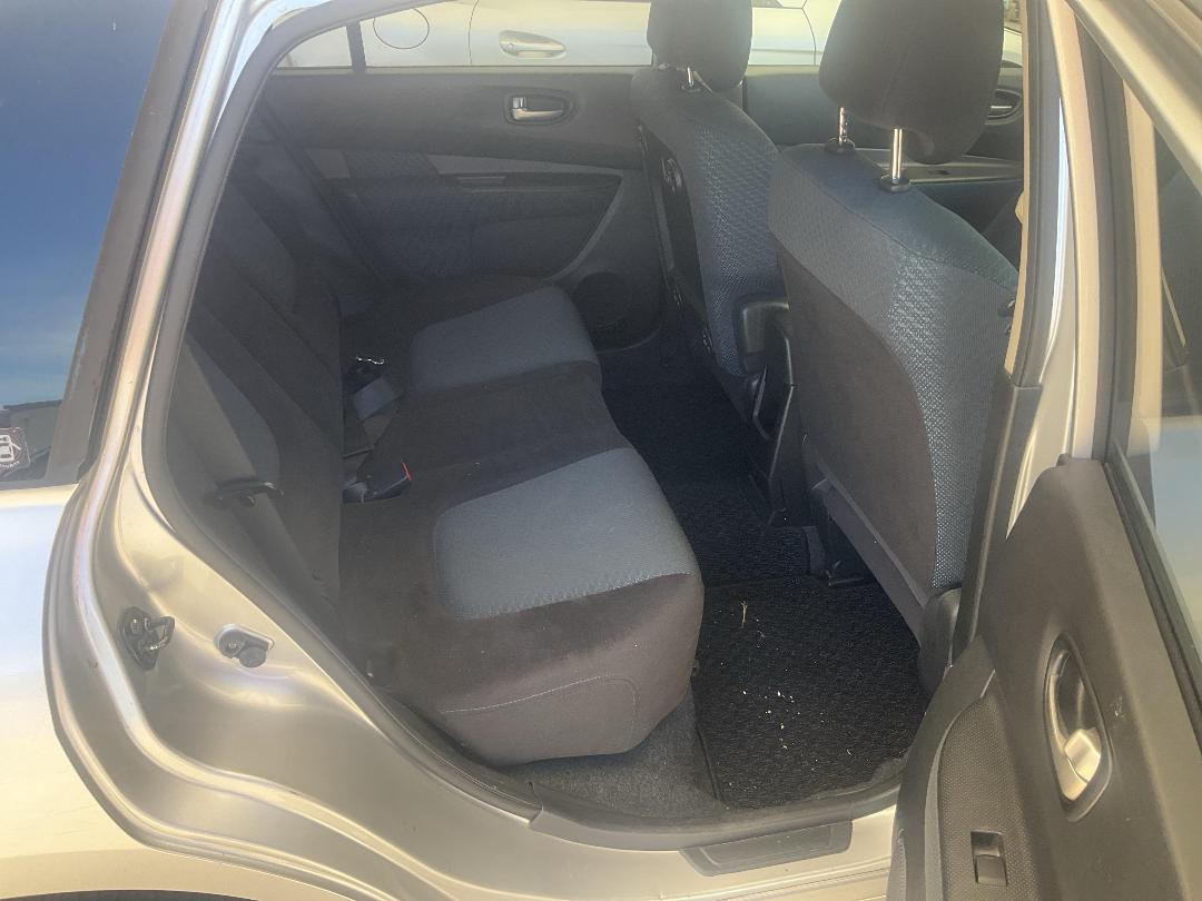 Photo '12' of Nissan Wingroad