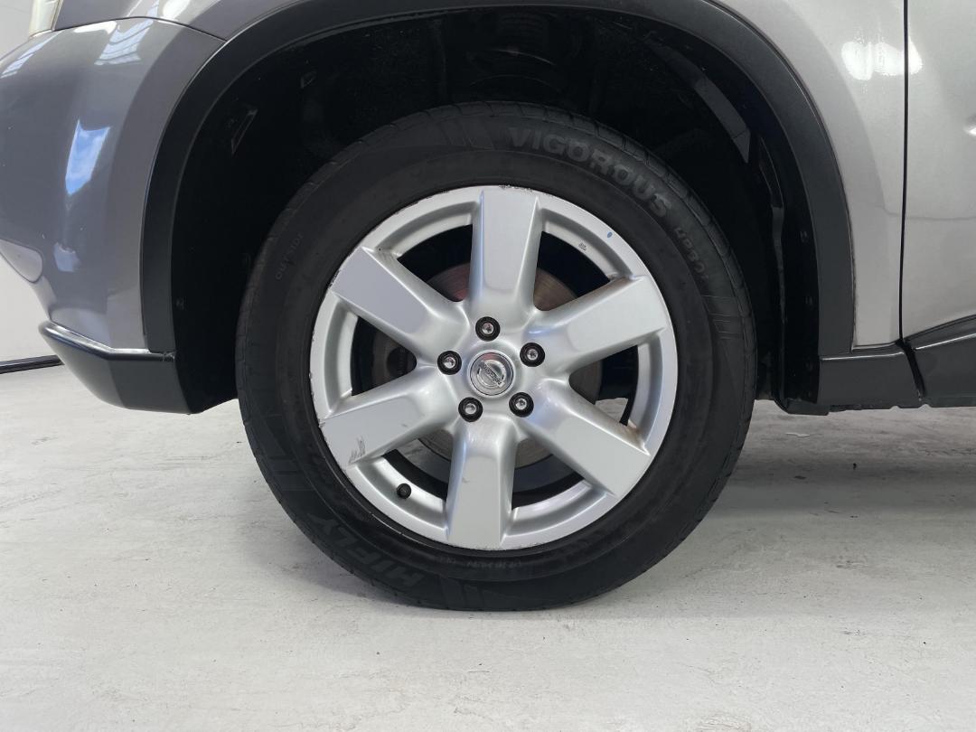 Photo '10' of Nissan X-Trail