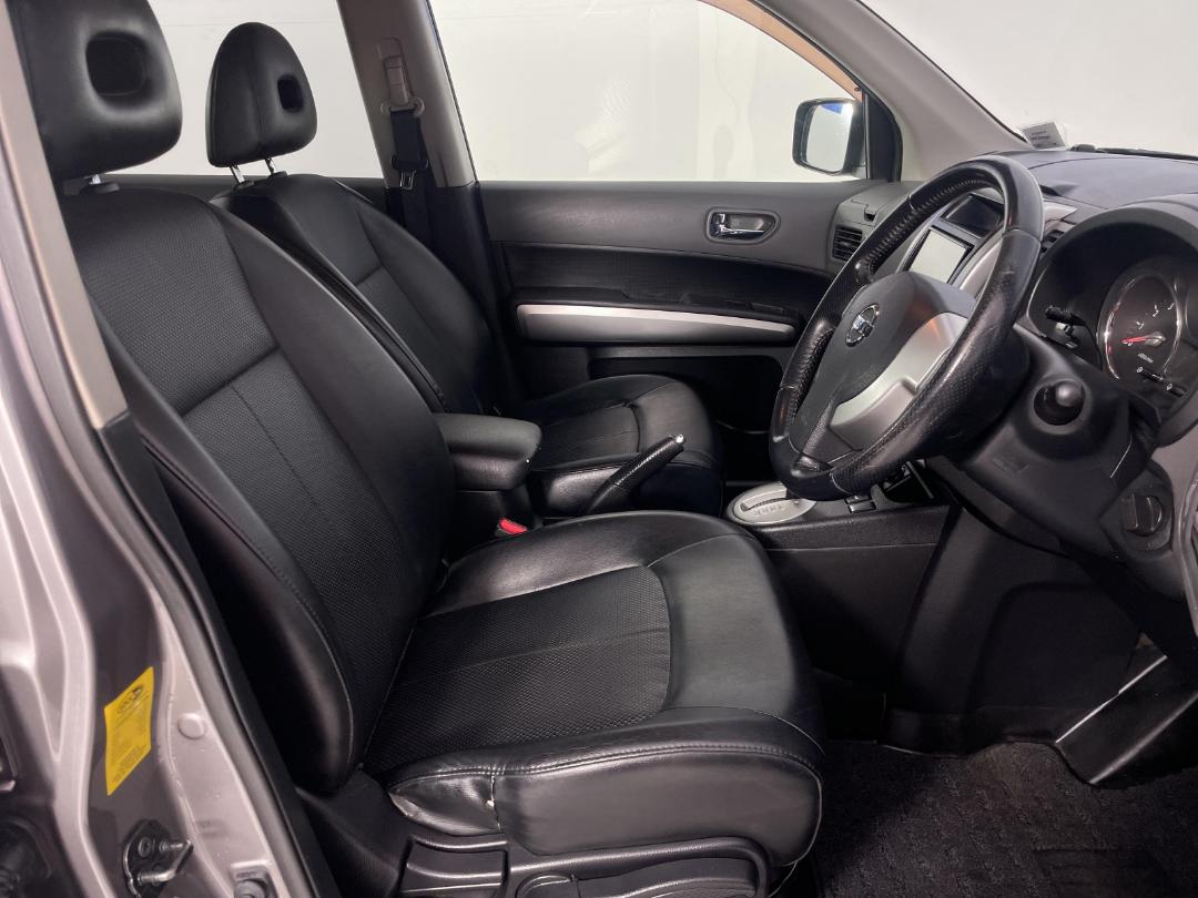 Photo '16' of Nissan X-Trail