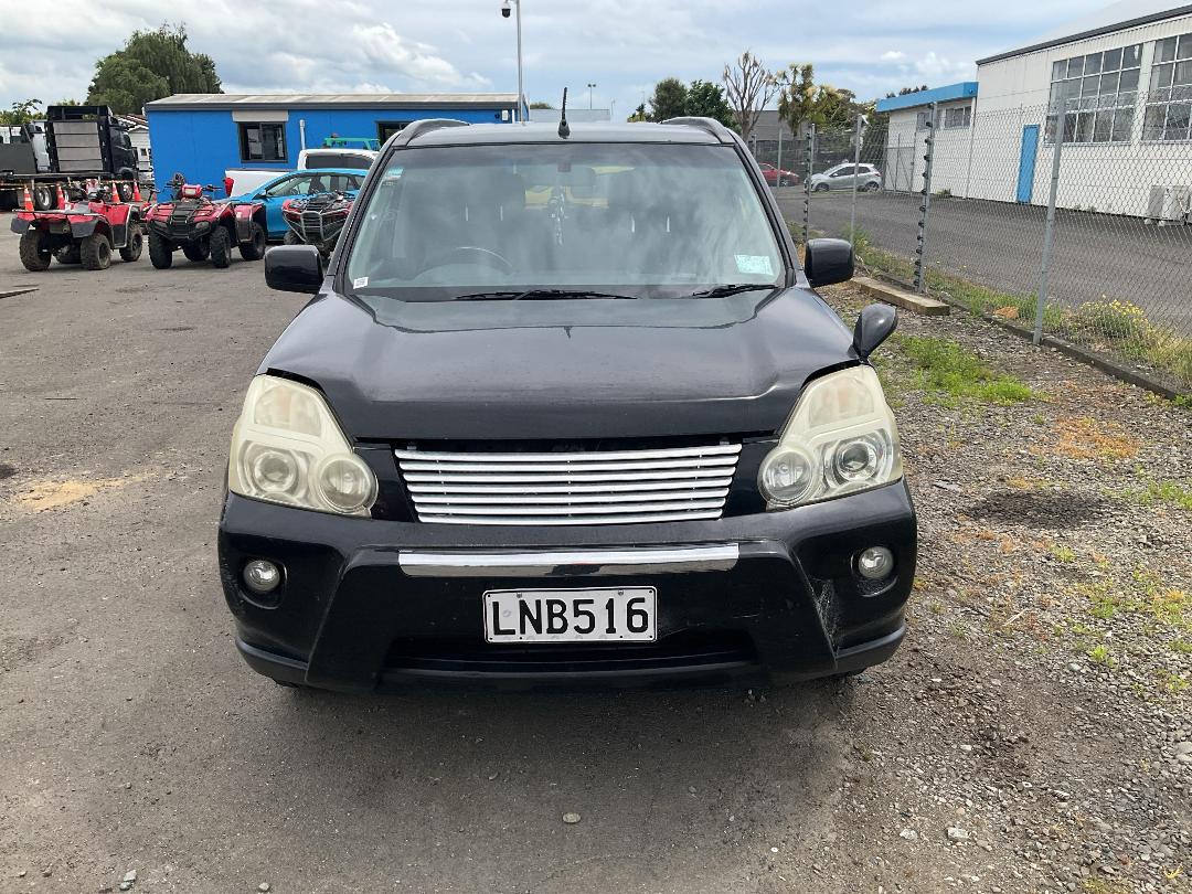 Photo '2' of Nissan X-Trail Photo '2' of Nissan X-Trail