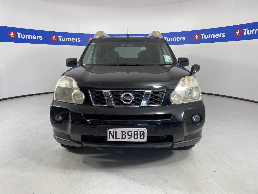 Photo '2' of Nissan X-Trail