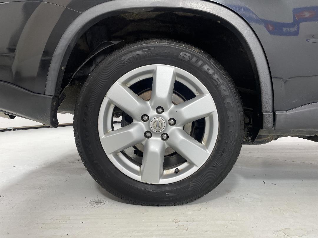 Photo '12' of Nissan X-Trail