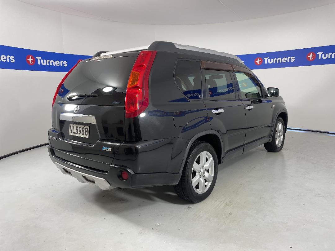 Photo '7' of Nissan X-Trail