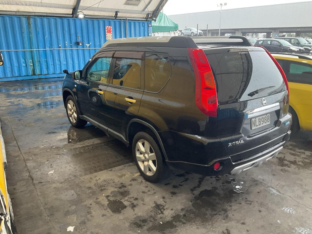 Photo '8' of Nissan X-Trail