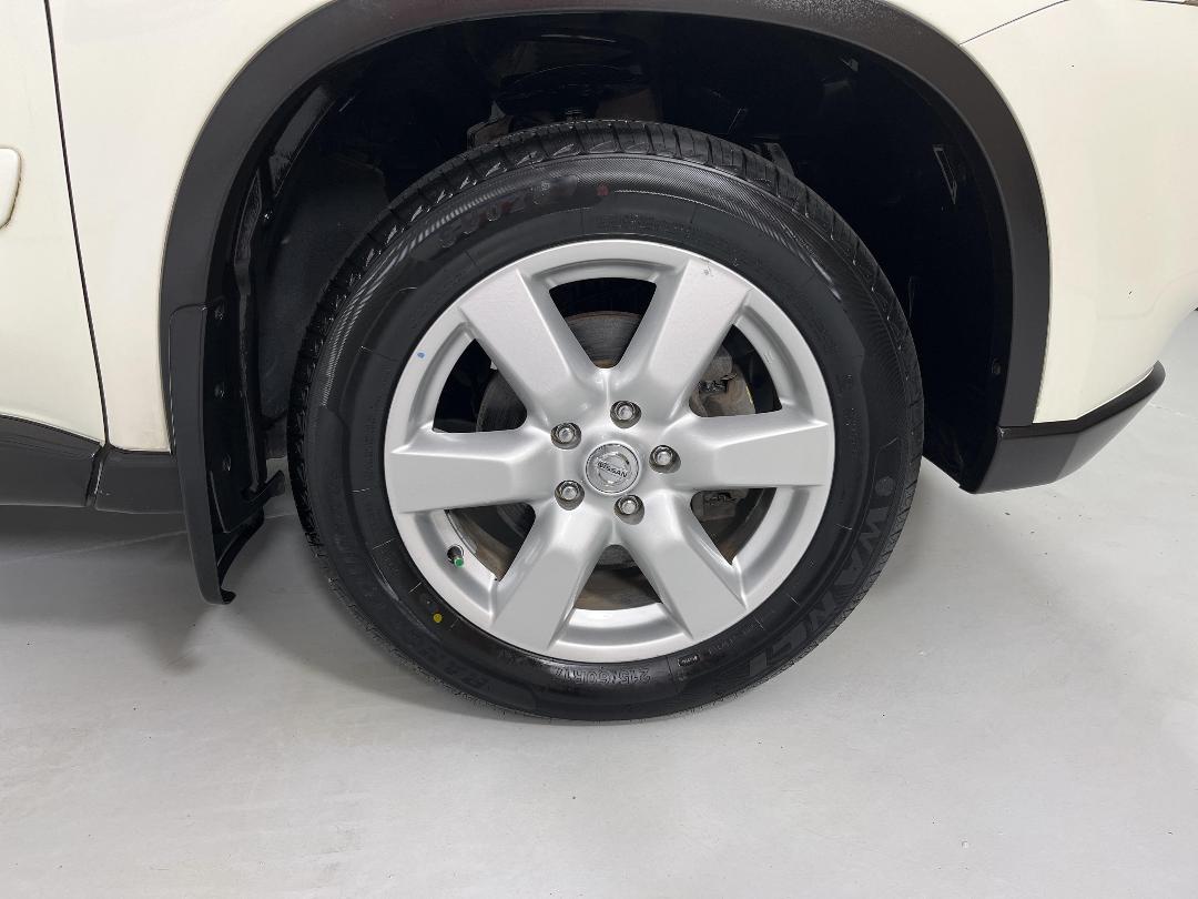 Photo '9' of Nissan X-Trail