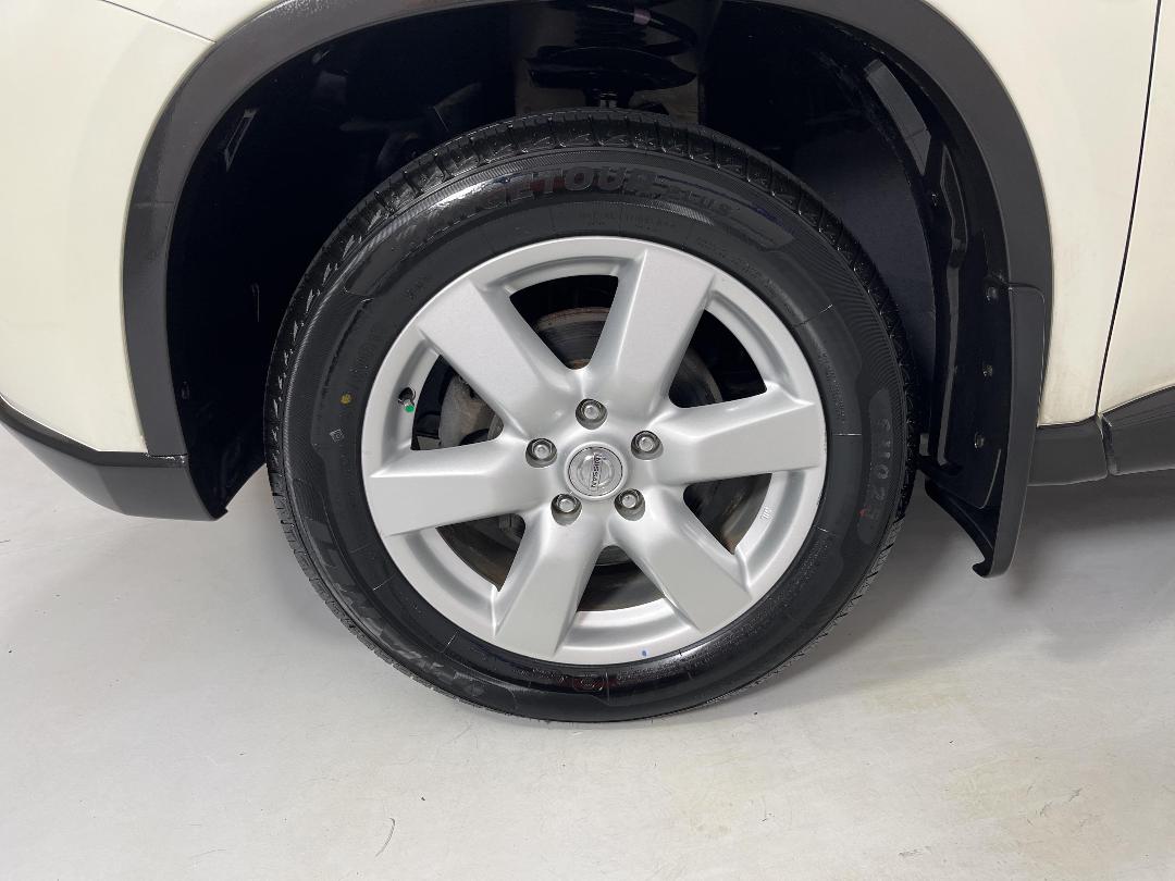 Photo '10' of Nissan X-Trail