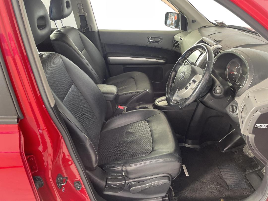 Photo '16' of Nissan X-Trail Photo '16' of Nissan X-Trail