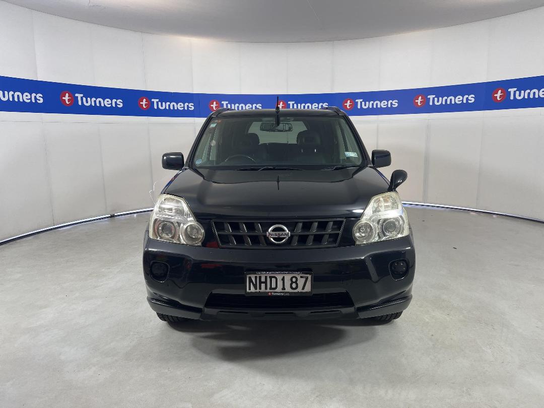 Photo '2' of Nissan X-Trail