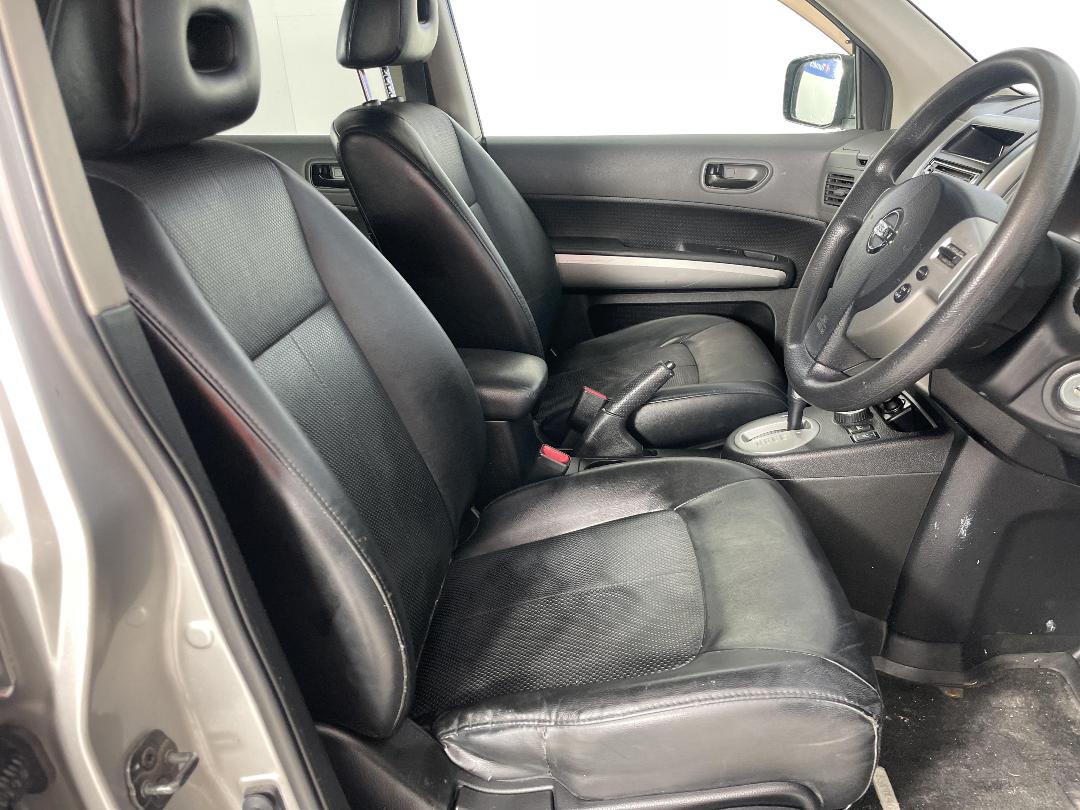 Photo '14' of Nissan X-Trail