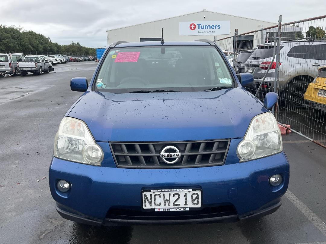 Photo '2' of Nissan X-Trail Photo '2' of Nissan X-Trail