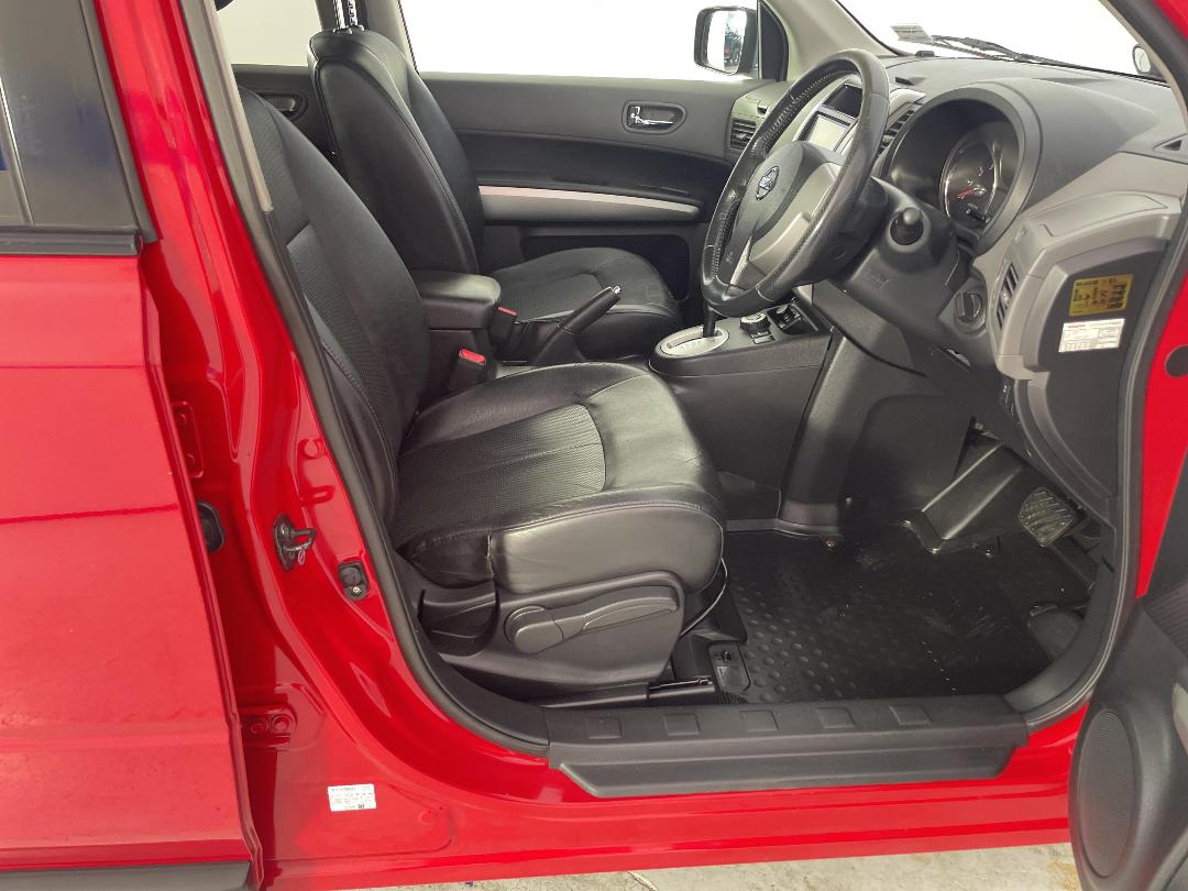 Photo '16' of Nissan X-Trail Photo '16' of Nissan X-Trail