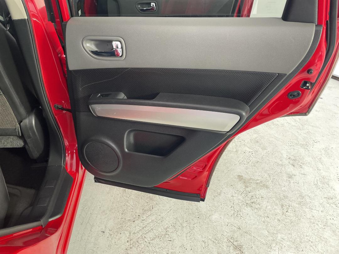 Photo '19' of Nissan X-Trail Photo '19' of Nissan X-Trail