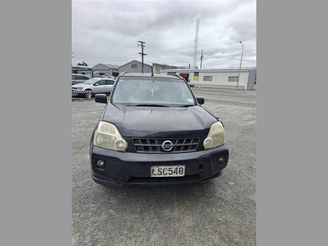 Photo '4' of Nissan X-Trail