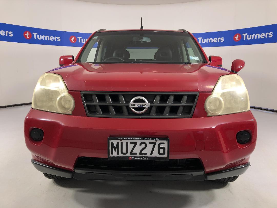 Photo '2' of Nissan X-Trail