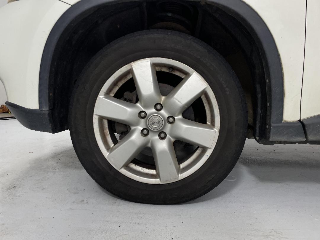 Photo '8' of Nissan X-Trail