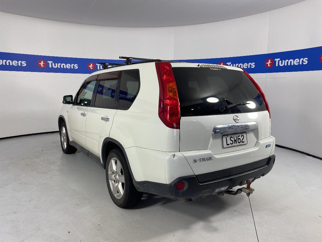 Photo '4' of Nissan X-Trail