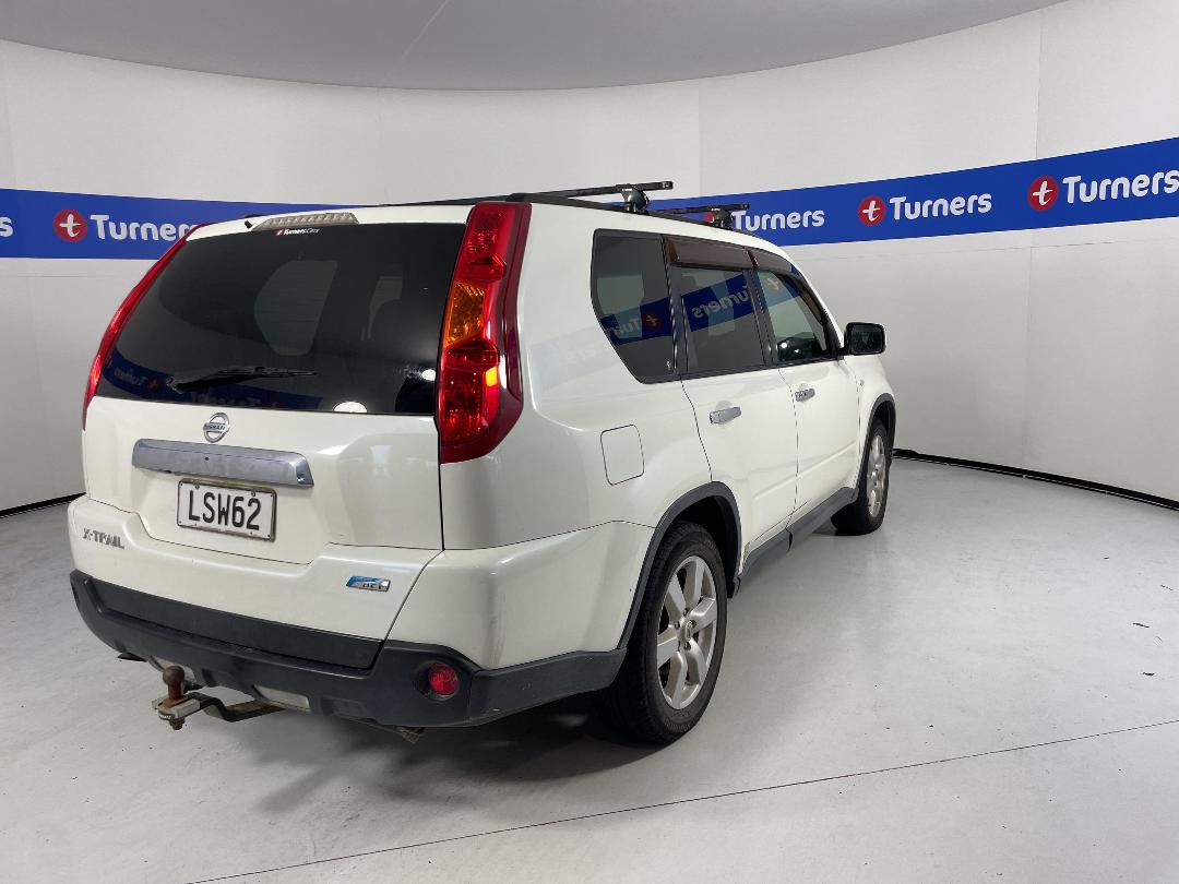 Photo '6' of Nissan X-Trail