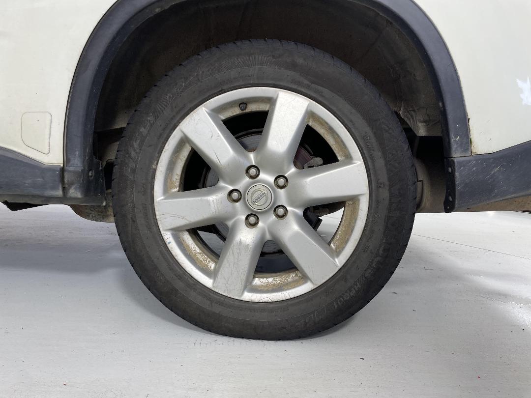 Photo '9' of Nissan X-Trail