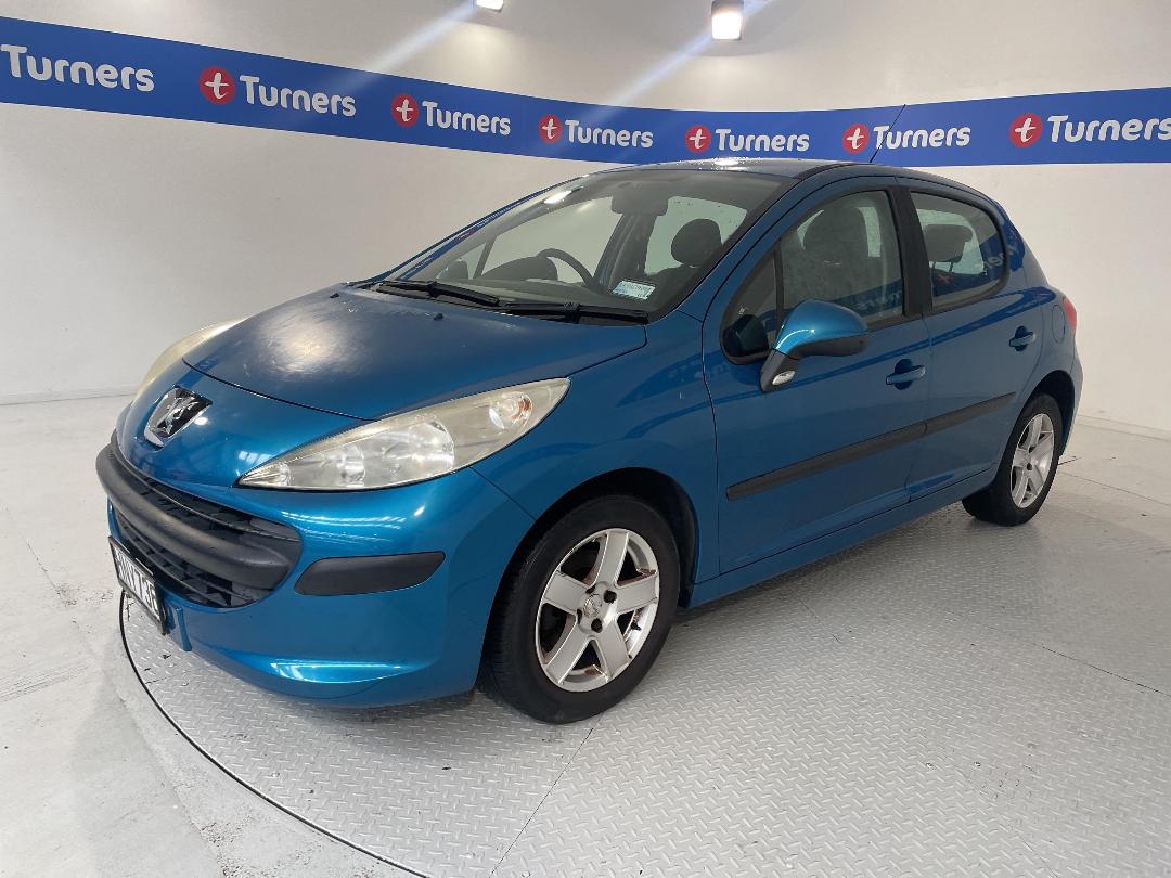 Photo '4' of Peugeot 207 Photo '4' of Peugeot 207