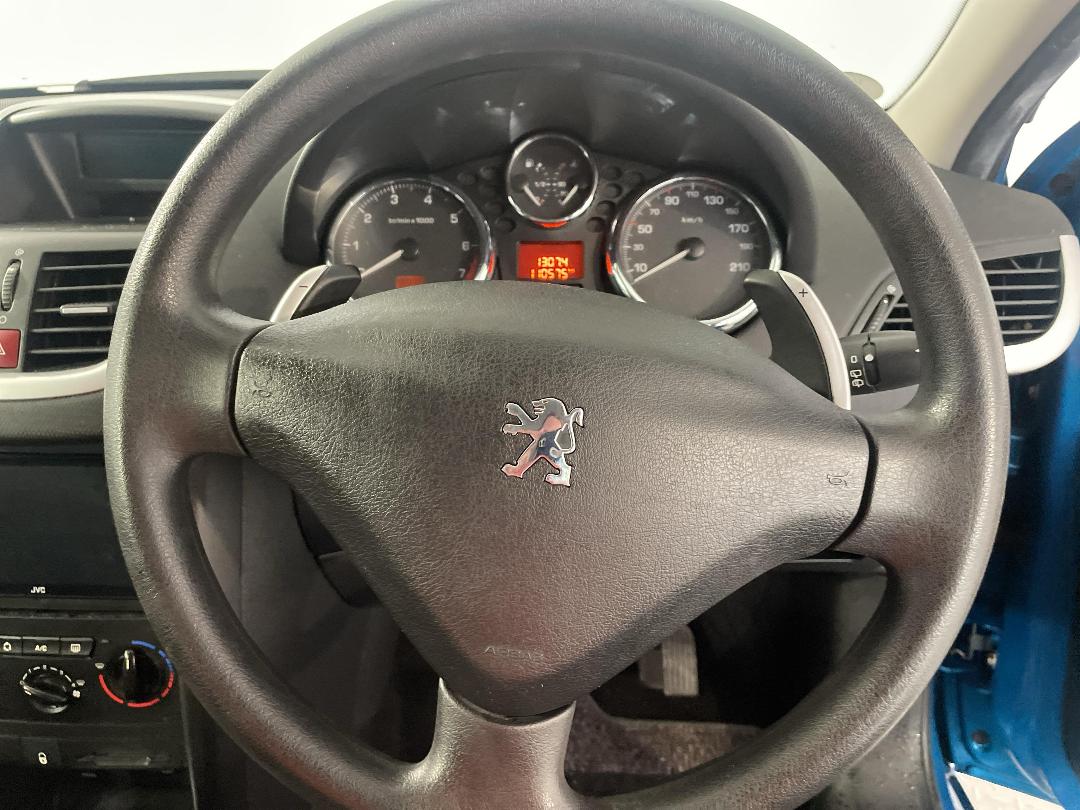 Photo '25' of Peugeot 207 Photo '25' of Peugeot 207