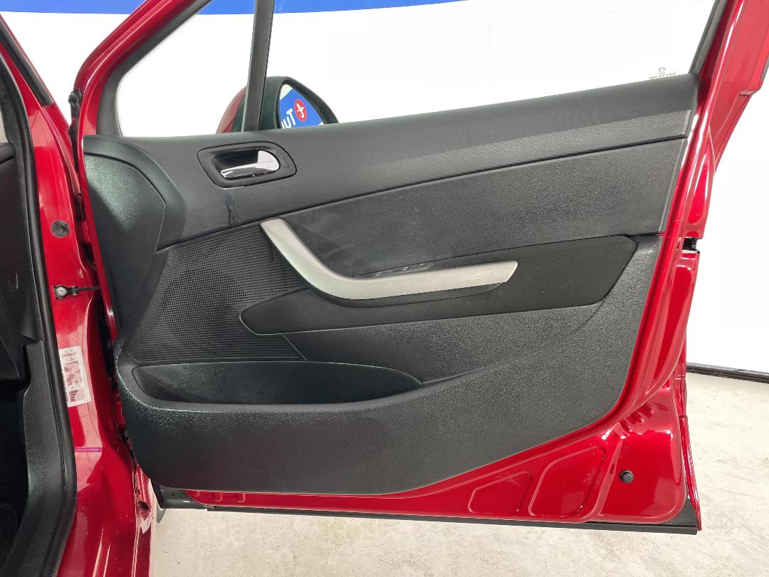 Photo '15' of Peugeot 308