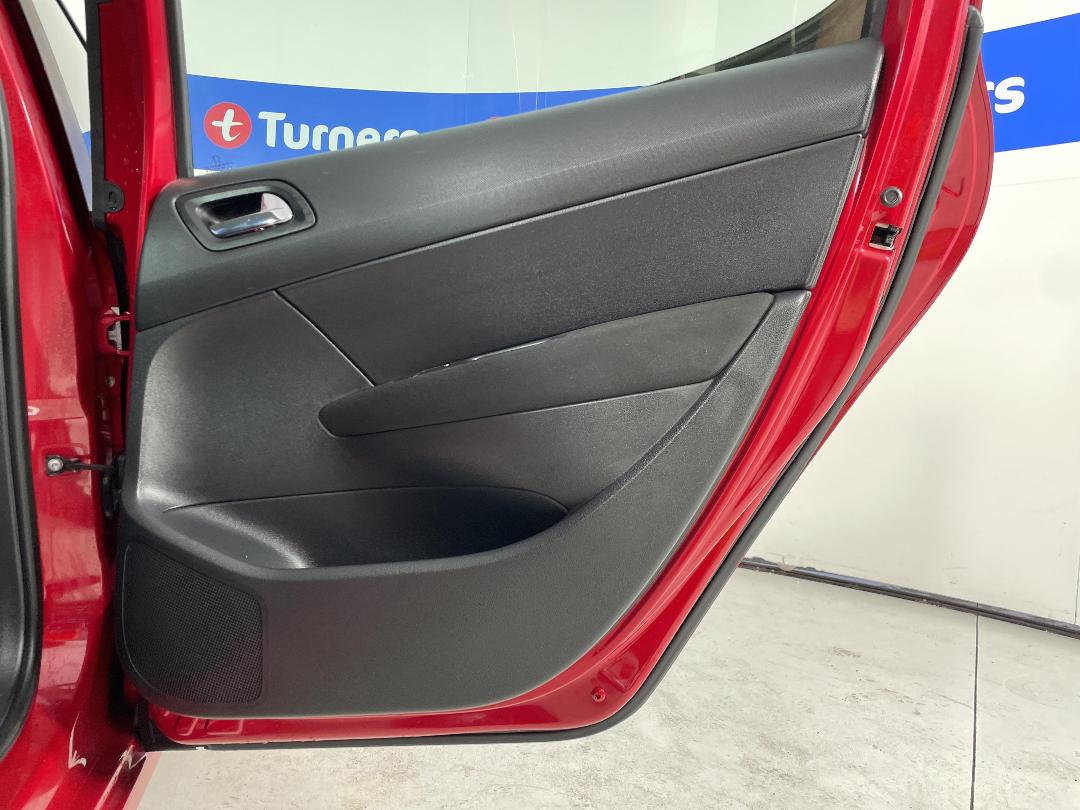 Photo '19' of Peugeot 308