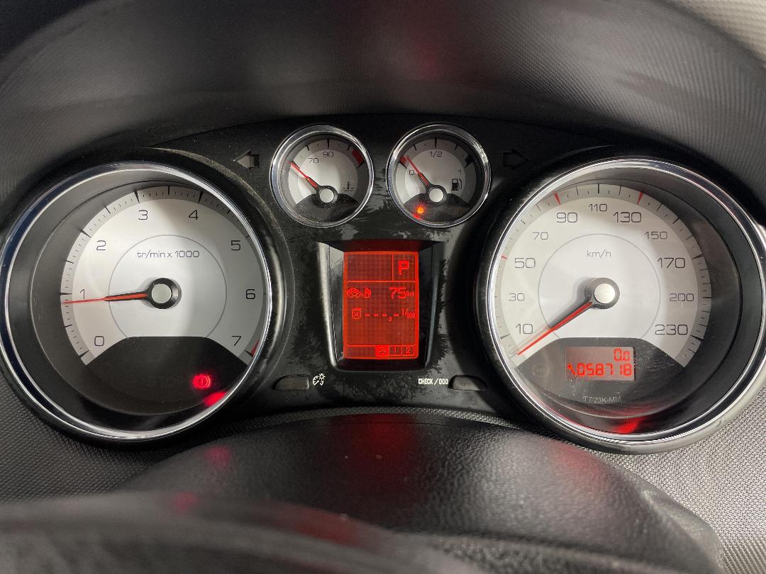 Photo '21' of Peugeot 308