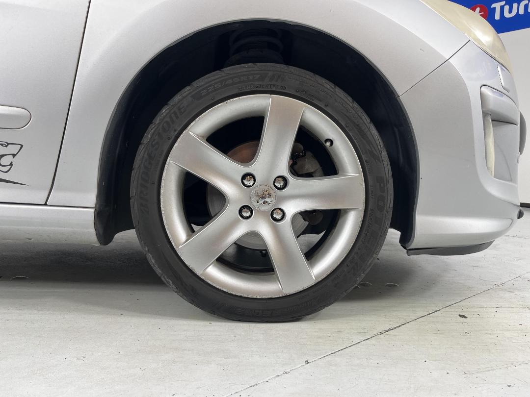 Photo '7' of Peugeot 308 Photo '7' of Peugeot 308