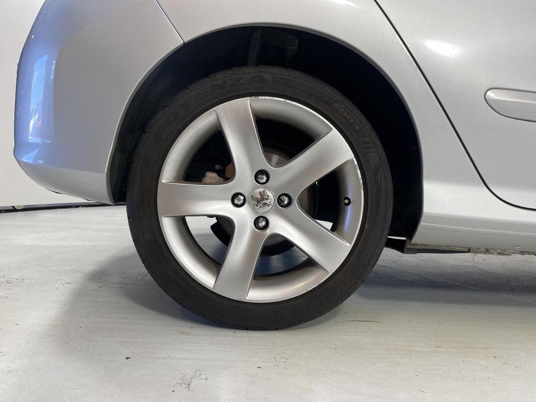 Photo '10' of Peugeot 308 Photo '10' of Peugeot 308