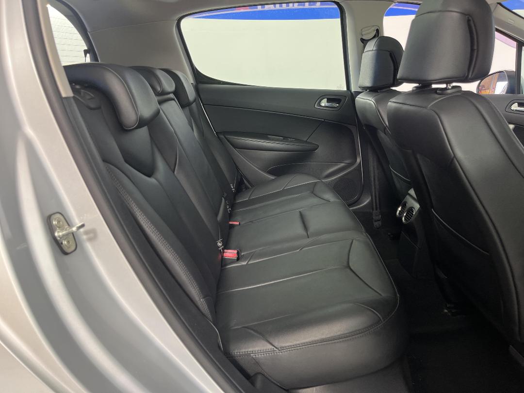 Photo '18' of Peugeot 308 Photo '18' of Peugeot 308