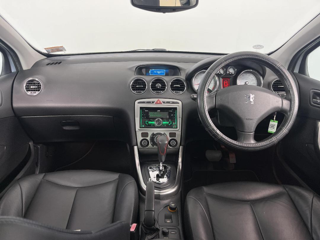 Photo '15' of Peugeot 308 Photo '15' of Peugeot 308