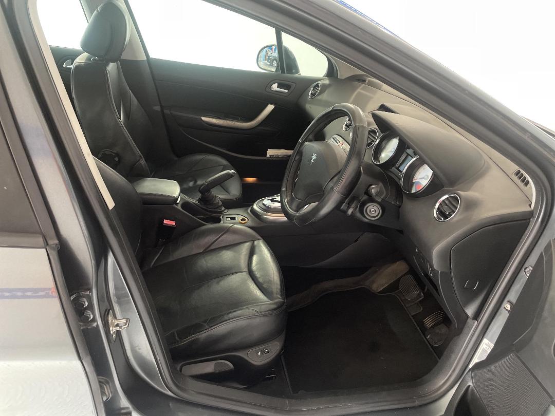 Photo '16' of Peugeot 308 Photo '16' of Peugeot 308