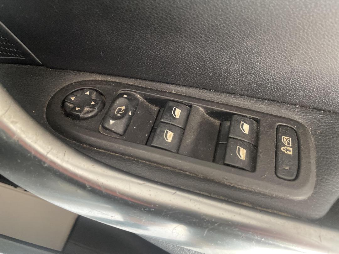 Photo '24' of Peugeot 308 Photo '24' of Peugeot 308